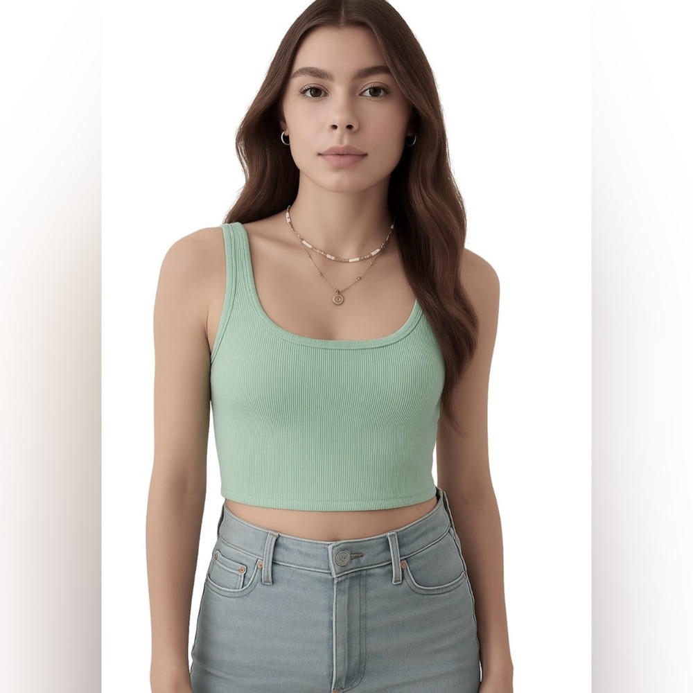 Pro-Fit Seamless Ribbed Crop Top